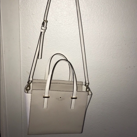 Kate Spade Purse - Picture 3 of 5